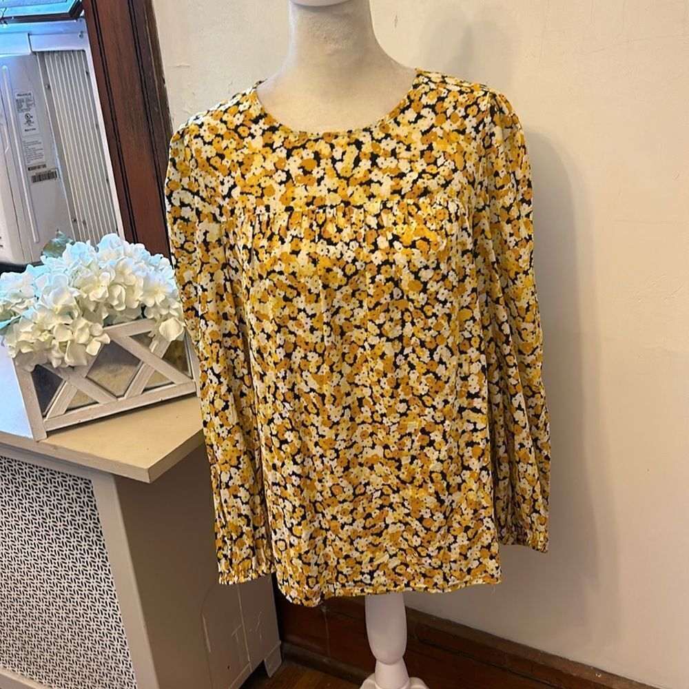 Who What Wear yellow black floral long sleeve blouse Size M EUC